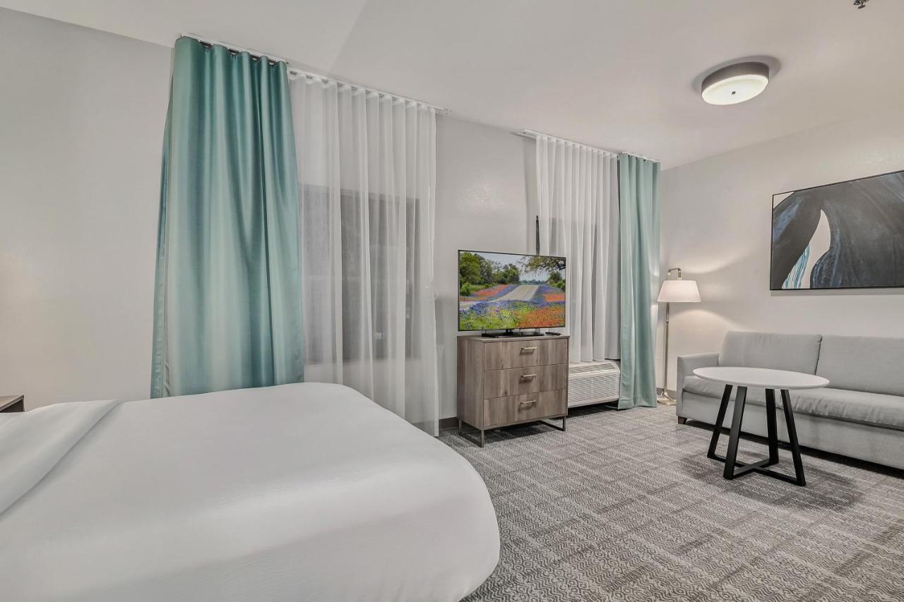 Staybridge Suites Tyler University Area By Ihg Экстерьер фото